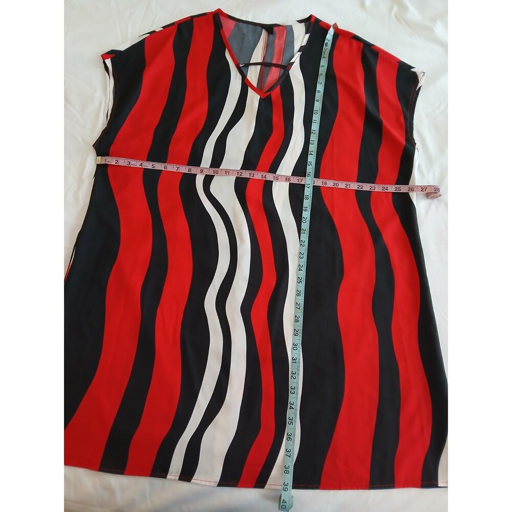 SHEIN Women’s Plus Size 2XL Red Black Stripe Shift Dress V Neck Loose Fit Tunic - Picture 7 of 7